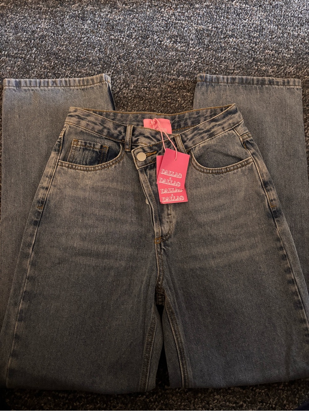 Women’s High-Rise Straight Jeans